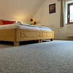 شقة Pri Bostjanovcu Gorenja Vas (Gorenja Vas-Poljane)