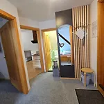 Pri Bostjanovcu * Gorenja Vas (Gorenja Vas-Poljane)