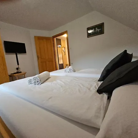 Pri Bostjanovcu Gorenja Vas (Gorenja Vas-Poljane)