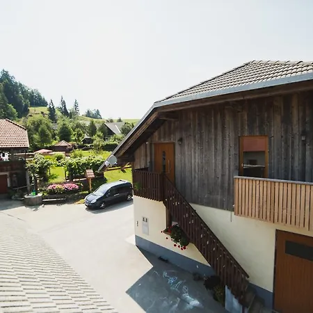 Apartment Pri Bostjanovcu *