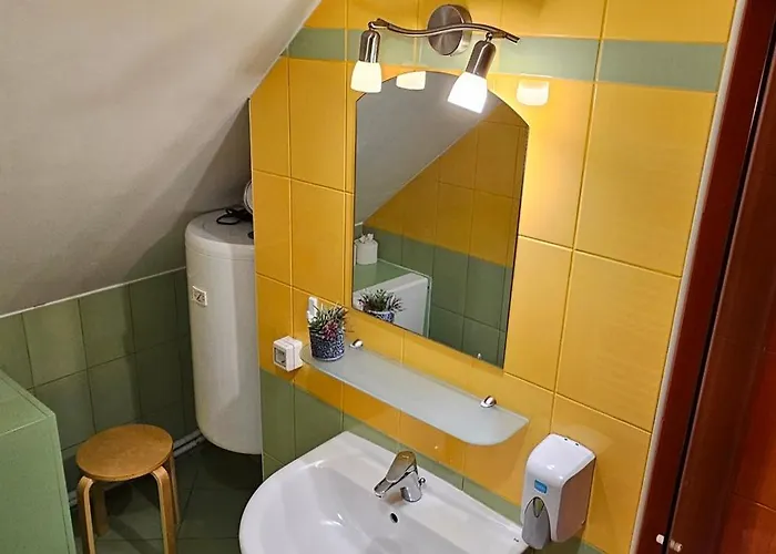 Pri Bostjanovcu * Gorenja Vas (Gorenja Vas-Poljane)