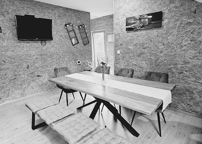 Pri Bostjanovcu Apartamento *